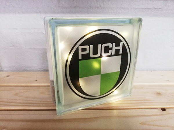 Glas sten 190 x 190mm med PUCH og LED lys
